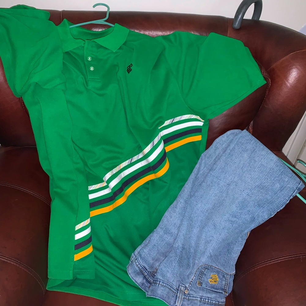 Green/multicolored Rocawear. Shirt and shorts